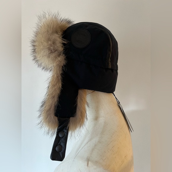 Ladies Aviator Hat - Black Label Canada Goose - Picture 6 of 11